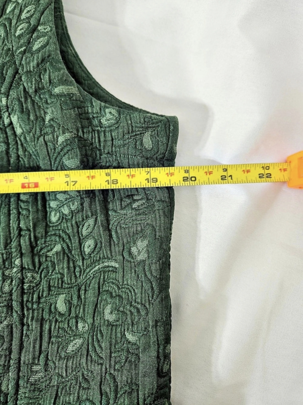 Vintage Christopher & Banks Forest Green Floral Vest Size M - Picture 11 of 11